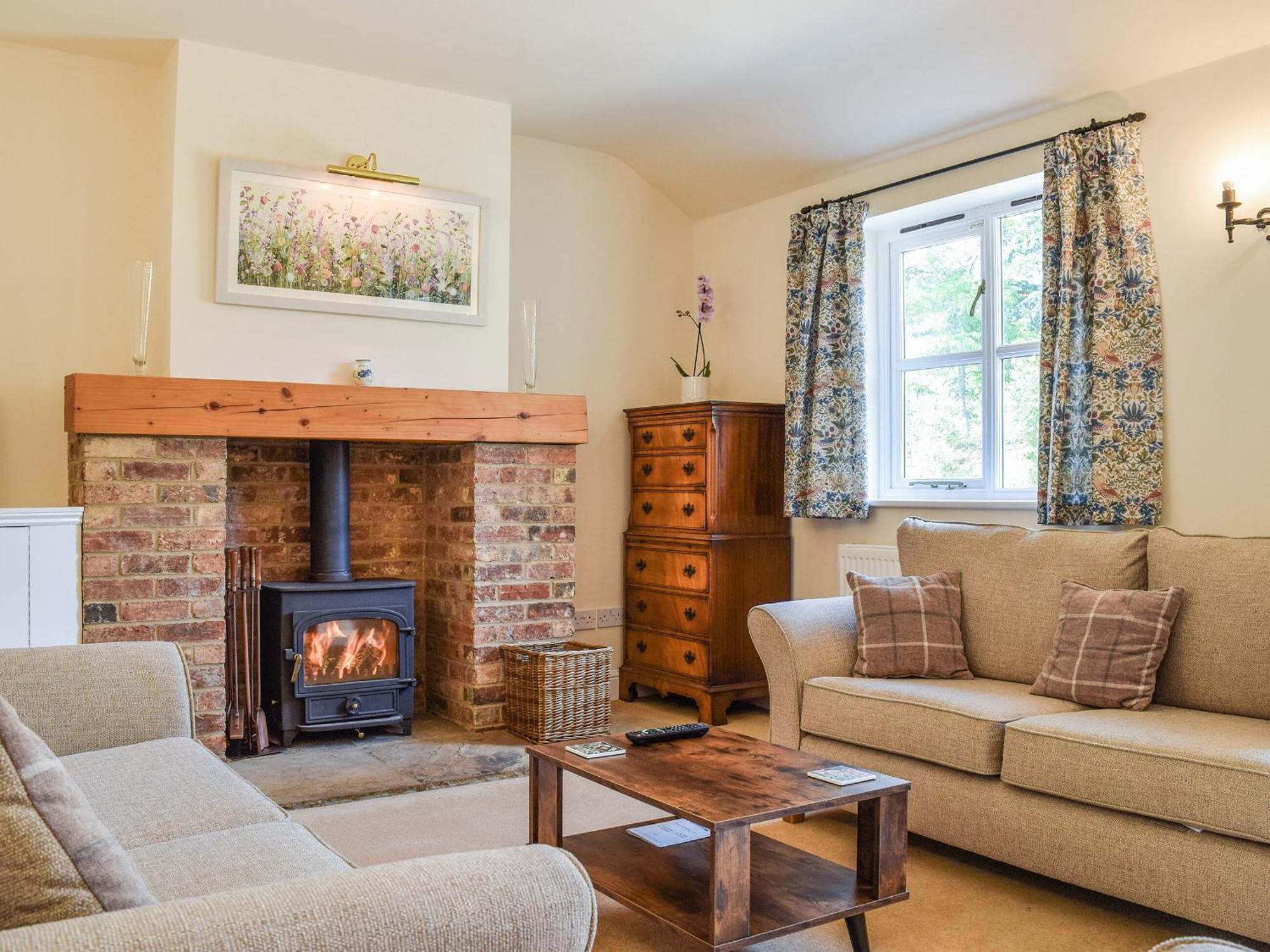 Wayside Cottage Adstock 外观 照片